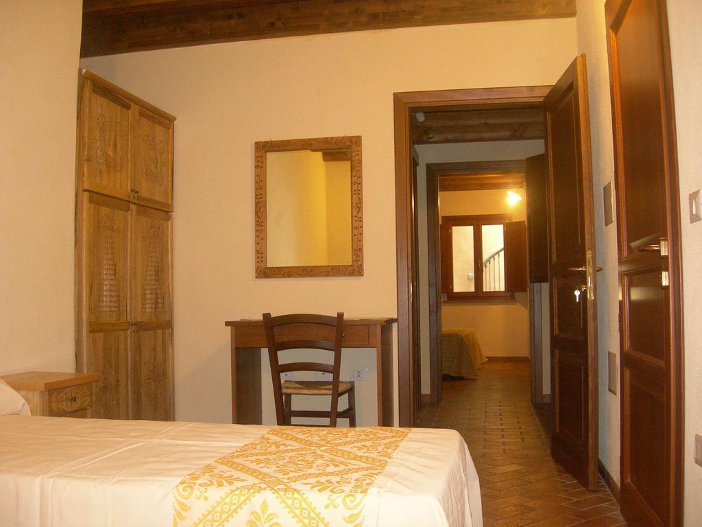 Agriturismo Battaglia Villamassargia Стая снимка